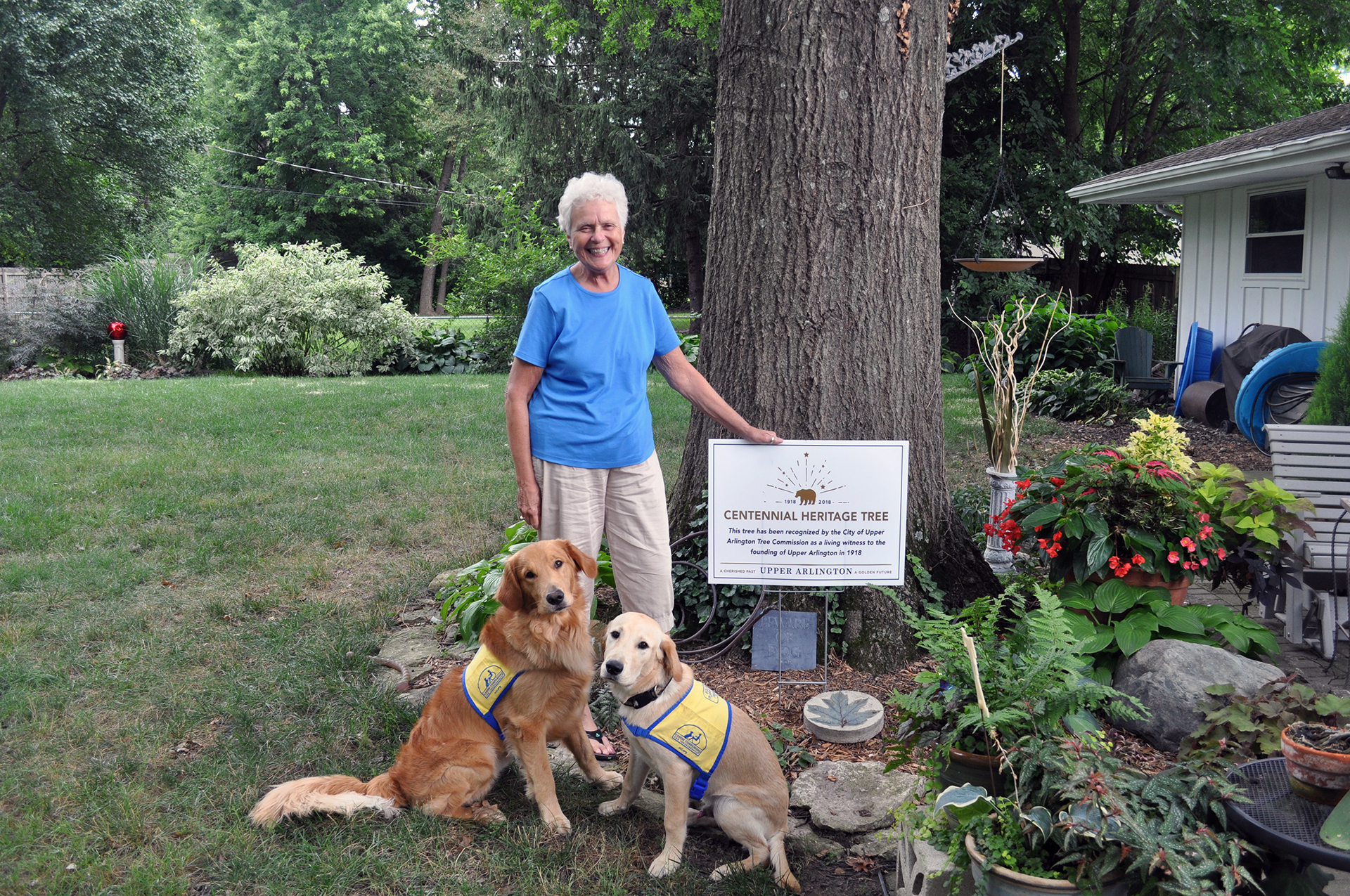 CNT Centennial Tree Marlatt family and service dogs