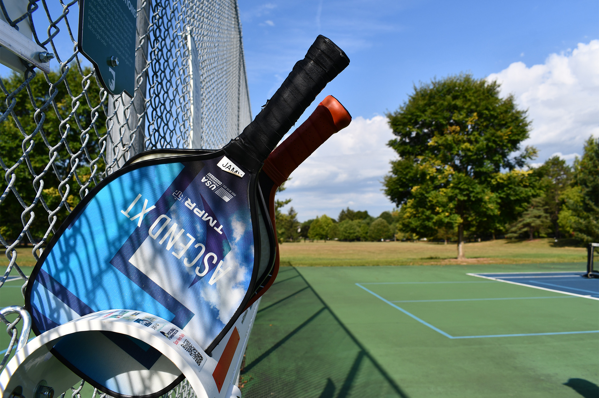 Paddle Racket Rack